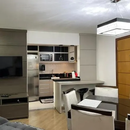 Rent this 2 bed apartment on Rua Mem de Sá in Zona 2, Maringá - PR