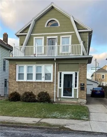 Rent this 3 bed apartment on 15 Stratford Road in Buffalo, NY 14216