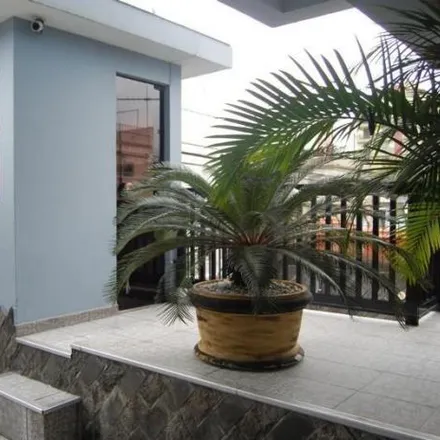 Buy this 3 bed apartment on Parada Congonhas in Avenida Senador Vergueiro, Rudge Ramos