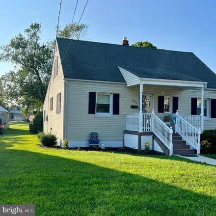 Rent this 3 bed house on 153 Locust Avenue in Central Park, Pennsville Township