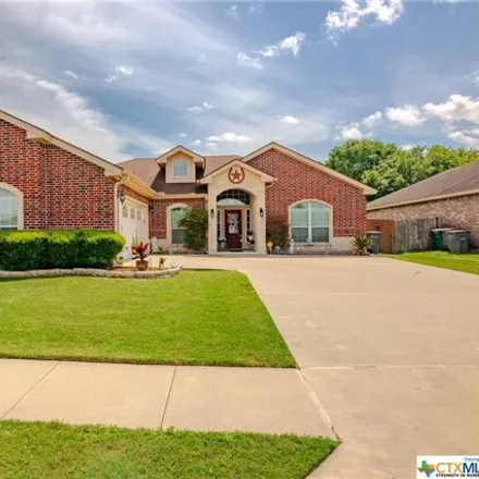 Buy this 3 bed house on 111 Lake Forest Drive in Victoria, TX 77904