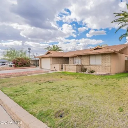 Buy this 4 bed house on 5030 West Carol Avenue in Glendale, AZ 85302