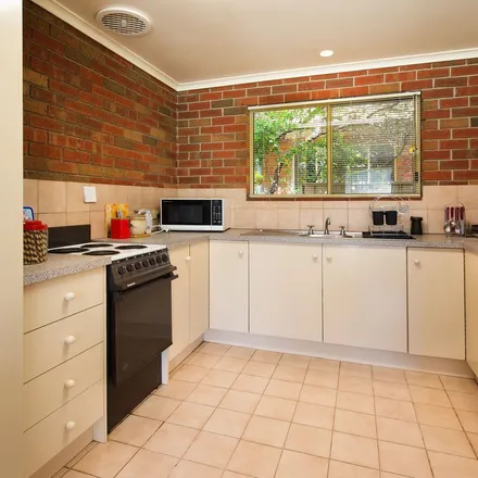 Rent this 2 bed townhouse on Martin Street/Pyrenees Highway in Maldon Road, Mckenzie Hill VIC 3451