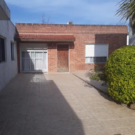 Buy this studio house on Doctor Emilio Frugoni 724 in 70000 Colonia del Sacramento, Uruguay
