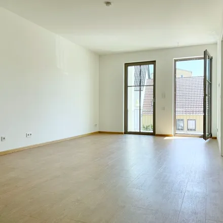 Image 3 - Zahnarzt, Kennedydamm, 40474 Dusseldorf, Germany - Apartment for rent