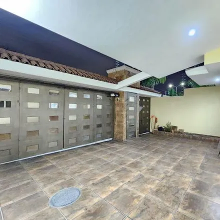 Buy this 4 bed house on Circuito de las Lagunas Oriente in La Cima de Zapopan, 45133 Zapopan
