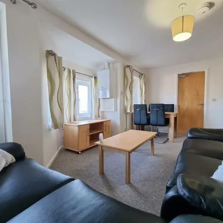 Rent this 1 bed apartment on 33 in 35 Tiverton Way, Cambridge