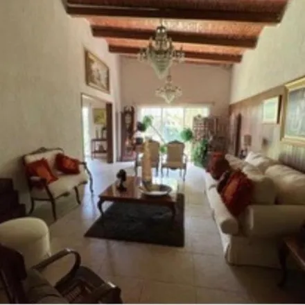 Buy this 5 bed house on Calle Paseo Torreón 1629 in San José Colomos, 45169 Guadalajara