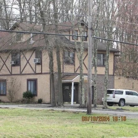 Image 2 - Frenchtown-Flemington Road, Delaware Township, NJ, USA - House for sale