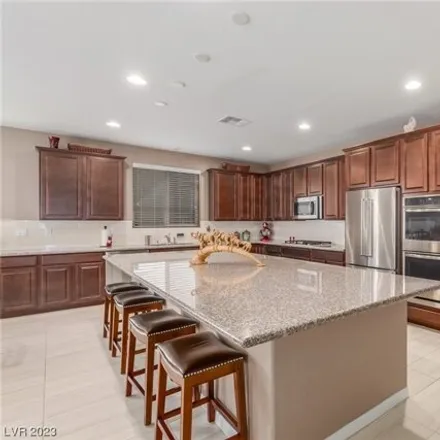 Image 3 - 5593 Silver Cascade Avenue, Las Vegas, NV 89131, USA - House for sale