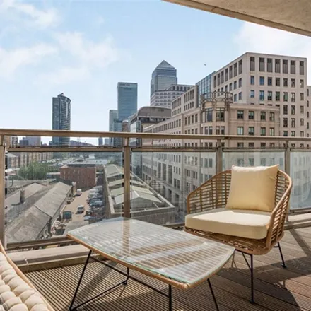 Rent this 2 bed apartment on Westferry Circus in Canary Wharf, London