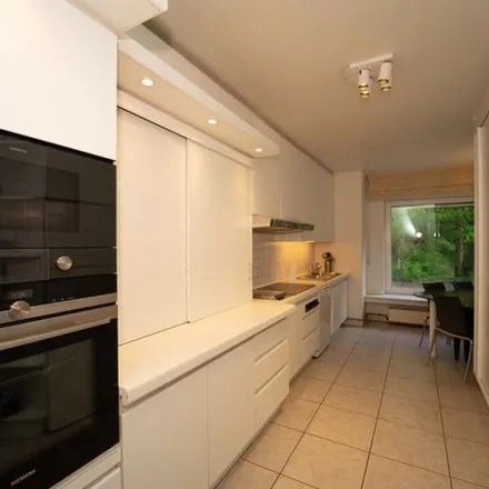 Rent this 3 bed apartment on Floraliënlaan 6;7 in 9000 Ghent, Belgium