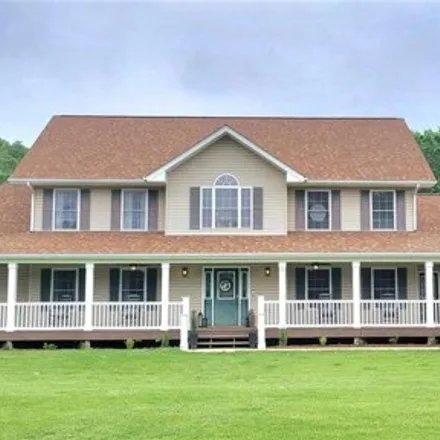 Buy this 5 bed house on 23004 Deer Run Road in Warren County, MO 63383