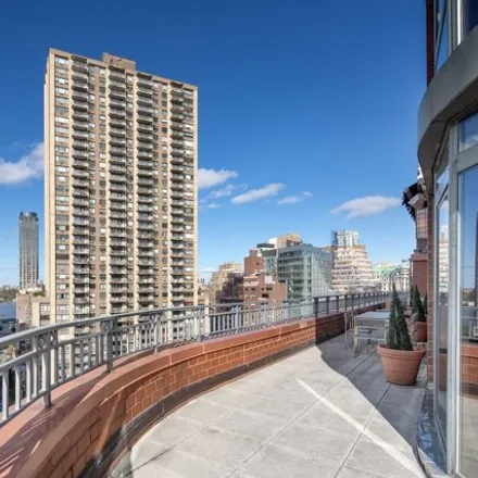 Image 4 - The Coronado, 155 West 70th Street, New York, NY 10023, USA - Townhouse for sale