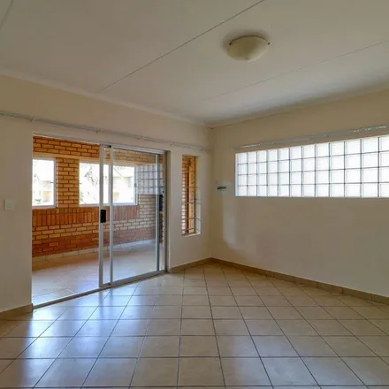 Image 6 - Rigting Street, Montana, Pretoria, 0151, South Africa - Apartment for rent