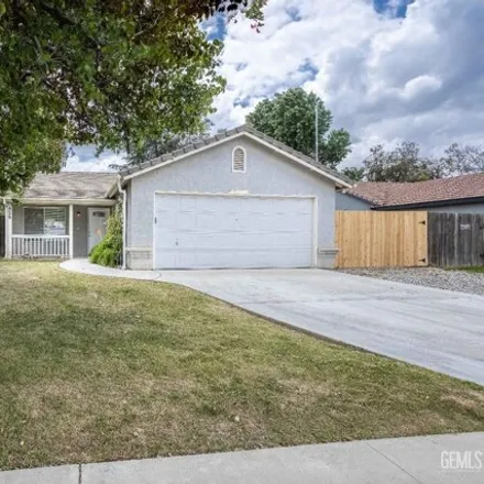 Buy this 3 bed house on Glory Way in Kern County, CA 93399