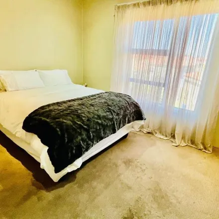 Rent this 5 bed apartment on eMalahleni Private Hospital in 39 Mandela Street, Emalahleni Ward 22