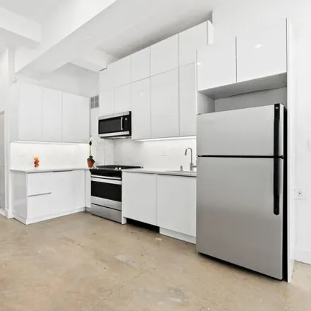 Image 7 - Kheel Tower, West 28th Street, New York, NY 10001, USA - Condo for rent