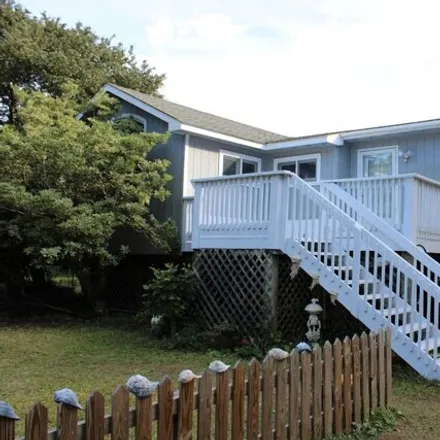 Buy this 3 bed house on 163 North Street in Ocracoke, Hyde County