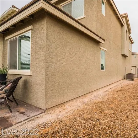 Image 9 - Polar White Avenue, North Las Vegas, NV 89086, USA - Townhouse for sale