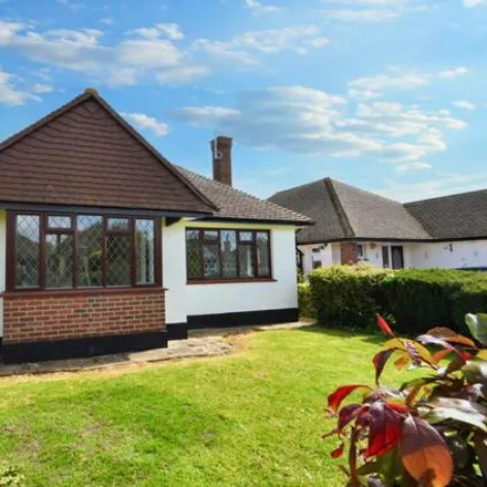 Buy this 3 bed house on Chadacre Road in Southend-on-Sea, SS1 3QX