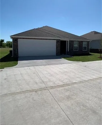 Rent this 3 bed house on 6819 Veterans Ave in Fort Smith, Arkansas