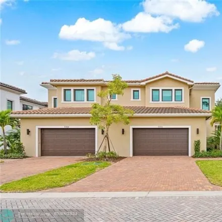 Buy this 5 bed house on 5943 Stirling Road in Hollywood, FL 33312
