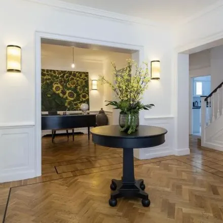 Image 2 - Charing Cross, London, SW1A 2DX, United Kingdom - Apartment for rent