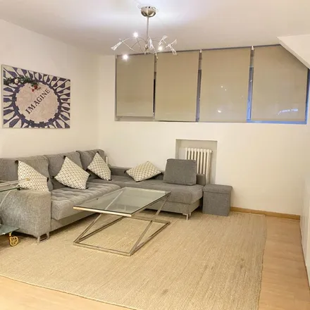 Rent this 3 bed apartment on Ibaigane kalea in 8, 48930 Getxo