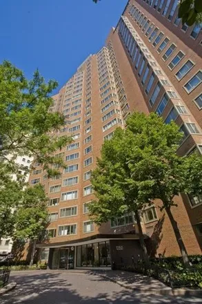 Rent this 3 bed apartment on 1350 N Lake Shore Dr Unit 2209S in Chicago, Illinois