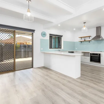 Image 7 - Beachurst Avenue, Dromana VIC 3936, Australia - Apartment for rent