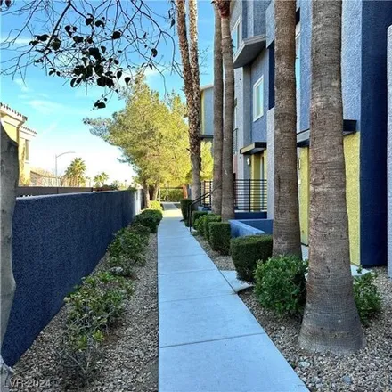 Image 1 - unnamed road, Spring Valley, NV 89148, USA - Townhouse for rent