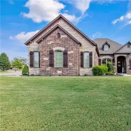 Buy this 4 bed house on 1031 Hunters Pointe in Bentonville, AR 72712