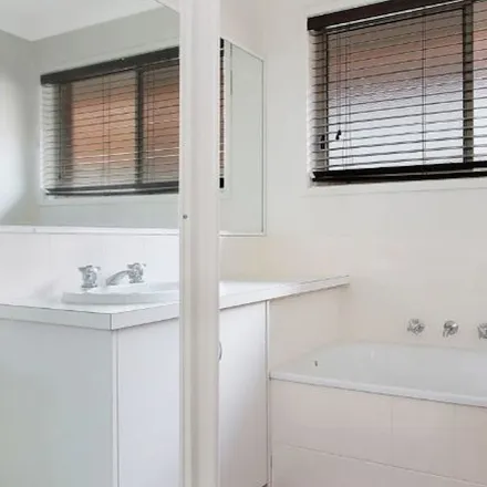 Rent this 2 bed townhouse on Templeton Place in West Wodonga VIC 3690, Australia