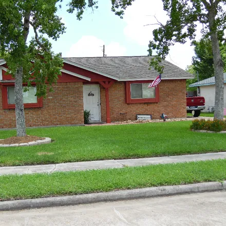 Rent this 3 bed house on 313 Bastrop St