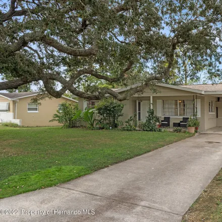 Image 2 - 52 South Jackson Street, Beverly Hills, Citrus County, FL 34465, USA - House for sale