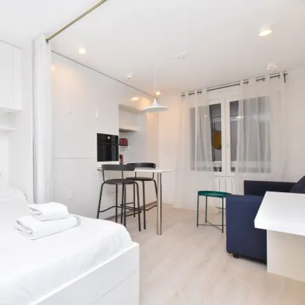 Rent this studio room on Paris in 20th Arrondissement, FR