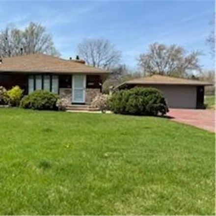 Buy this 5 bed house on 11392 Kell Road in Bloomington, MN 55437
