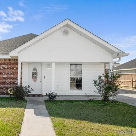 Buy this 3 bed house on unnamed road in Woodlawn, Houma