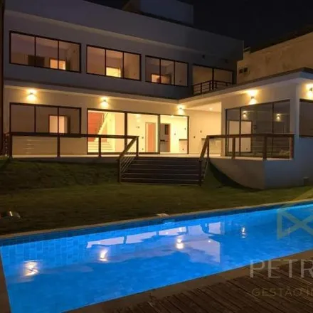 Buy this 4 bed house on Shopping Serra Azul in Rodovia dos Bandeirantes Km 72, Itupeva
