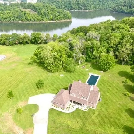 Buy this 5 bed house on 232 Lakemere Dr in Somerset, Kentucky