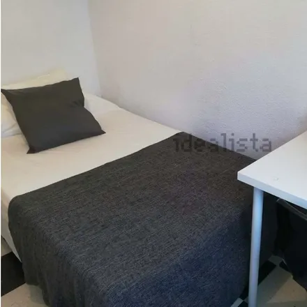Rent this 1 bed room on Madrid in Caixabank, Calle del Poeta Joan Maragall