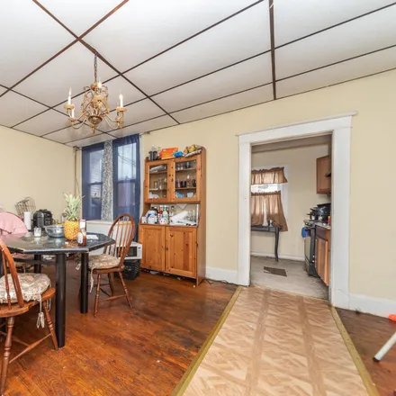 Image 6 - 3424 West Caton Avenue, Baltimore, MD 21229, USA - Townhouse for sale
