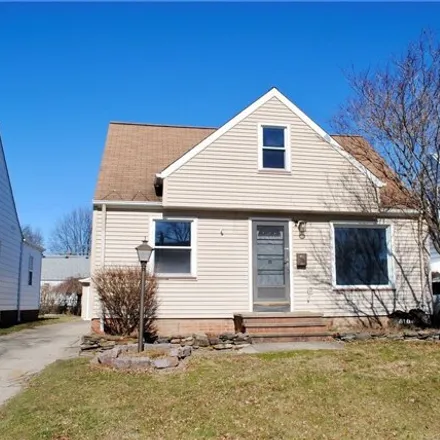 Buy this 3 bed house on 6114 Forest Avenue in Parma, OH 44129