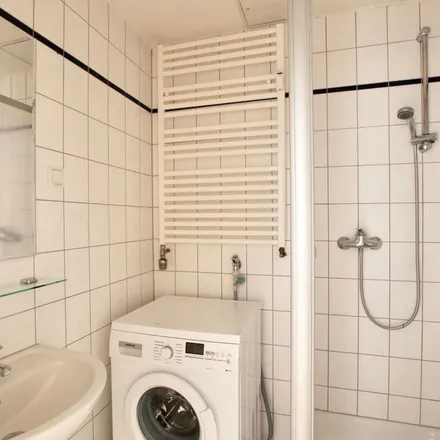 Rent this 1 bed apartment on Antwerpener Straße 26 in 50672 Cologne, Germany