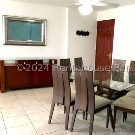 Rent this 2 bed apartment on El Trapiche in Calle San Juan Bosco, San Francisco