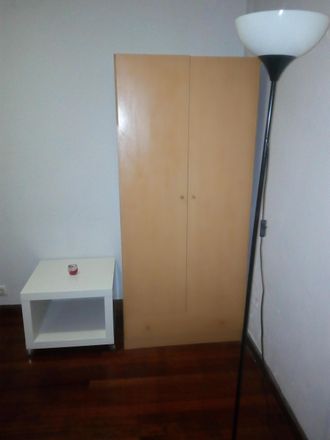 Rent this 3 bed room on Calle Burgos in Santander, Cantabria