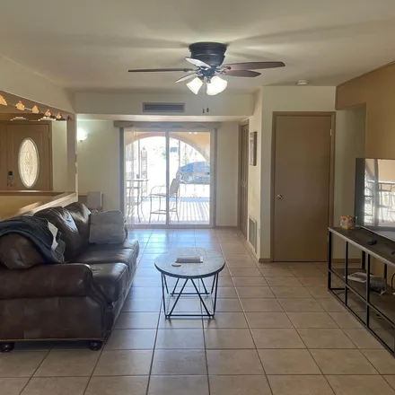 Rent this 3 bed apartment on 11128 West Virgo Court in Sun City CDP, AZ 85351