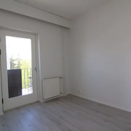 Rent this 2 bed apartment on Paalikatu 18 in 90520 Oulu, Finland