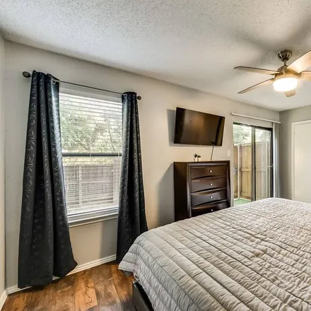 Image 9 - Irving, TX - Apartment for rent
